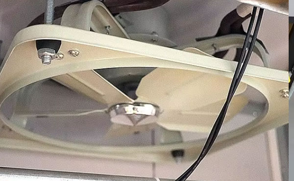 Uniform temperature fan
